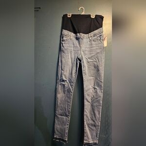 NWOT Gap Maternity Jeans.  Size 29/8R, 29/8S